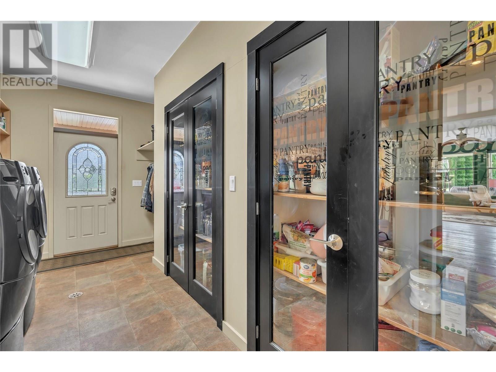 8705 Road 22 Road. Oliver, British Columbia