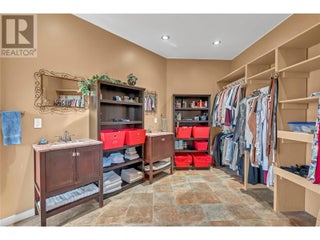 8705 Road 22 Road. Oliver, British Columbia