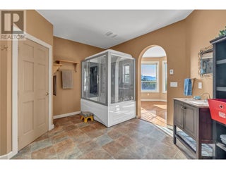 8705 Road 22 Road. Oliver, British Columbia