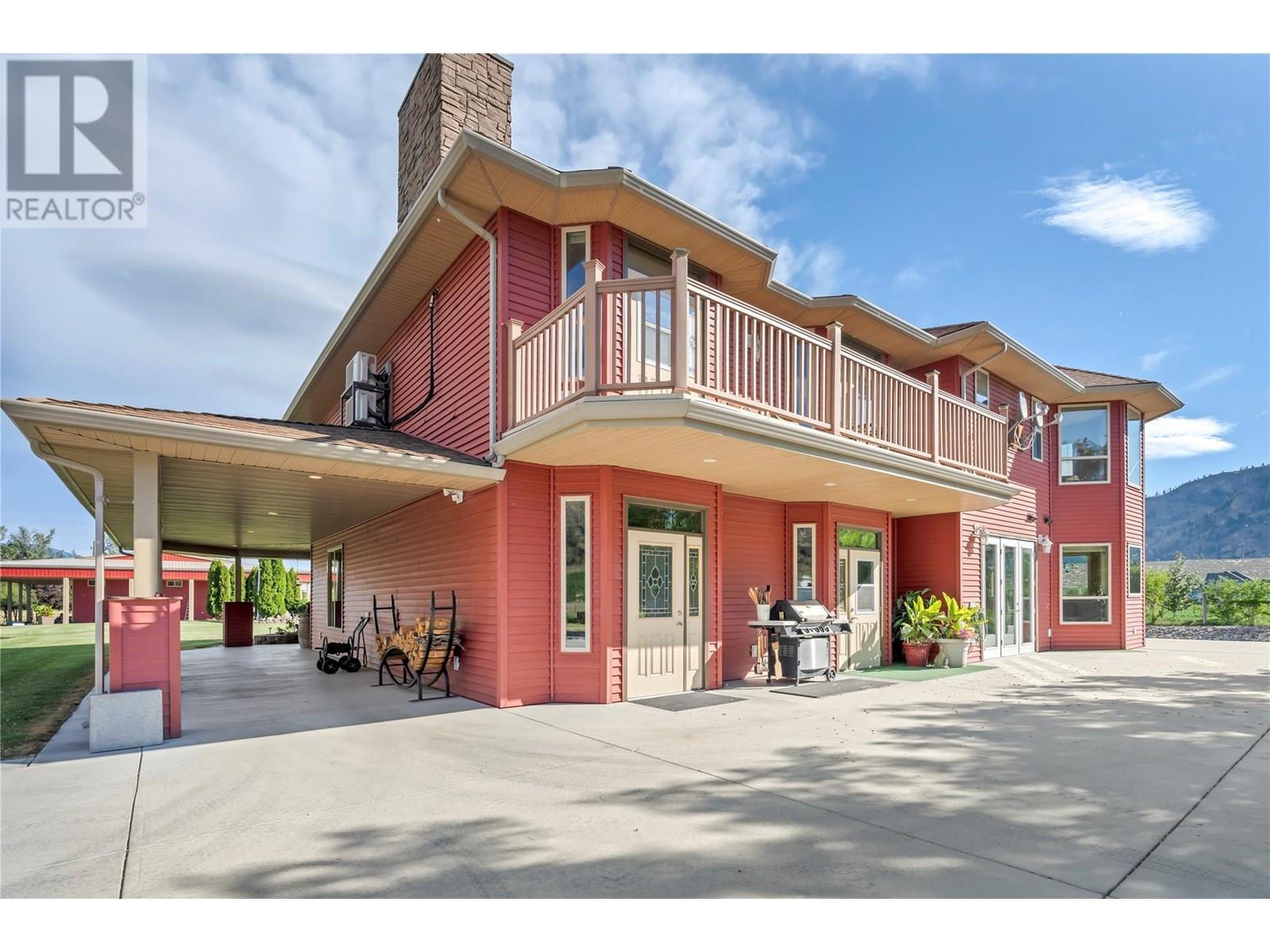 8705 Road 22 Road. Oliver, British Columbia