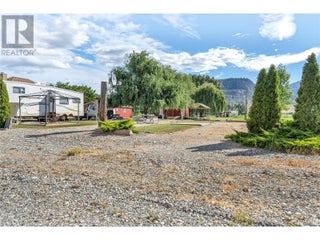 8705 Road 22 Road. Oliver, British Columbia