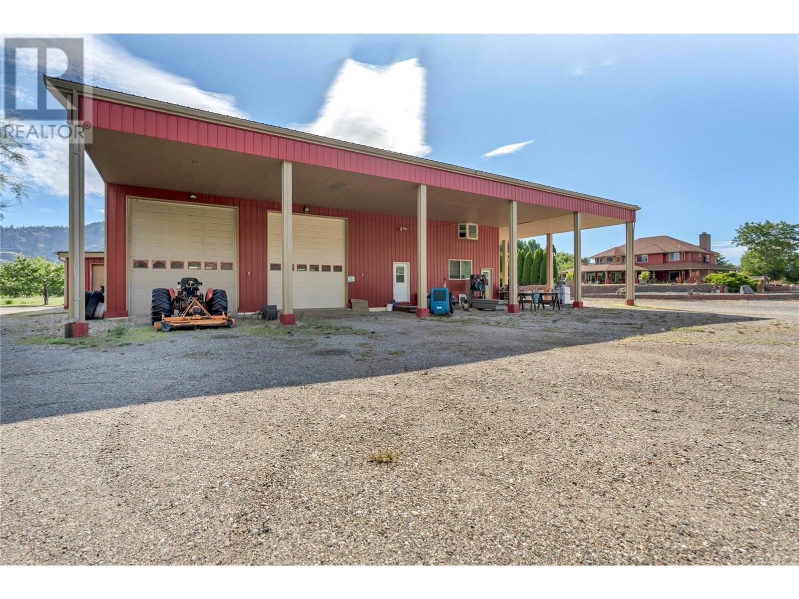 8705 Road 22 Road. Oliver, British Columbia