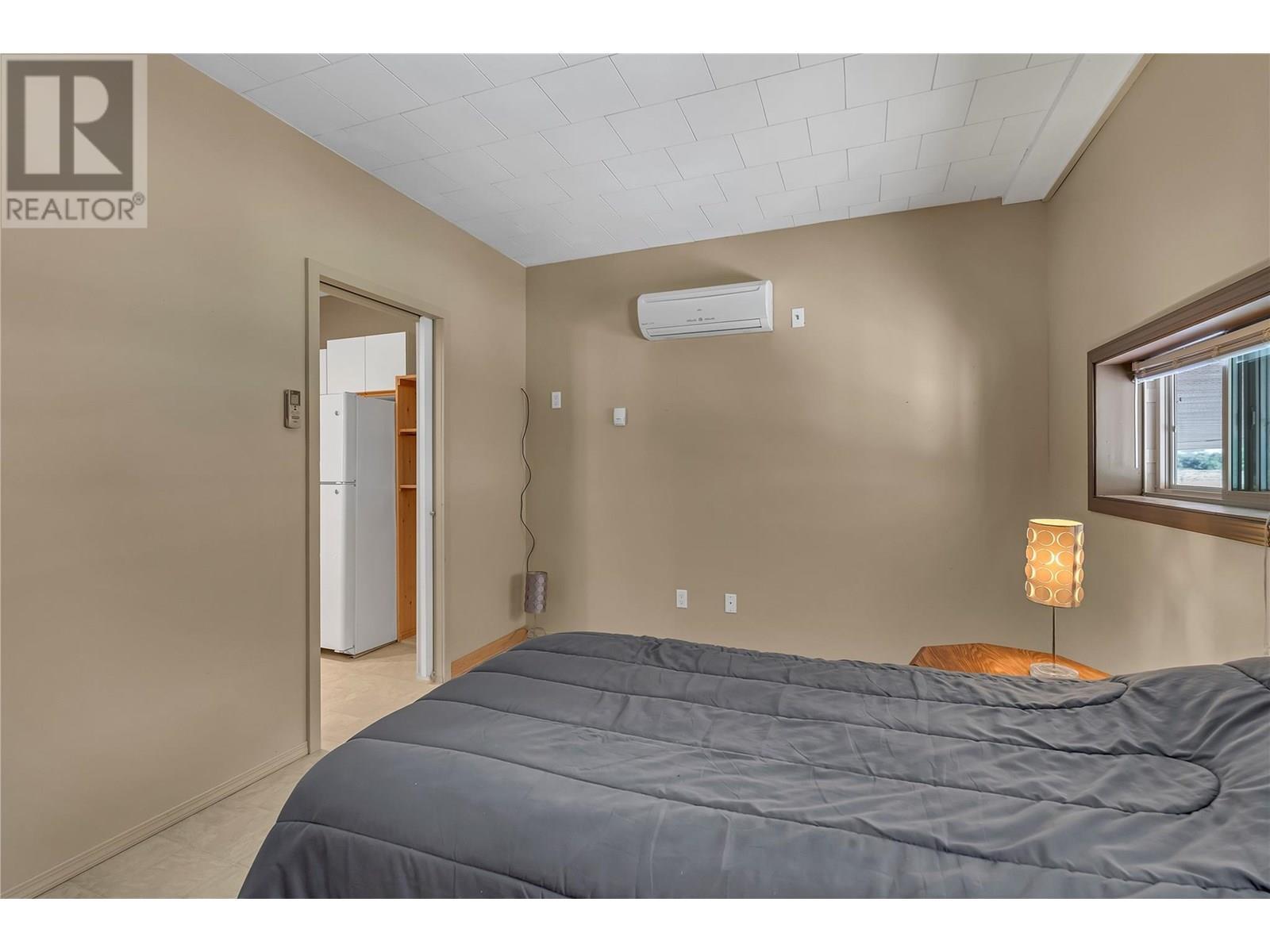 8705 Road 22 Road. Oliver, British Columbia