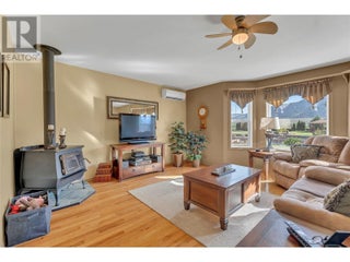 8705 Road 22 Road. Oliver, British Columbia