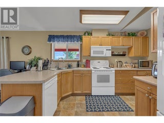 8705 Road 22 Road. Oliver, British Columbia