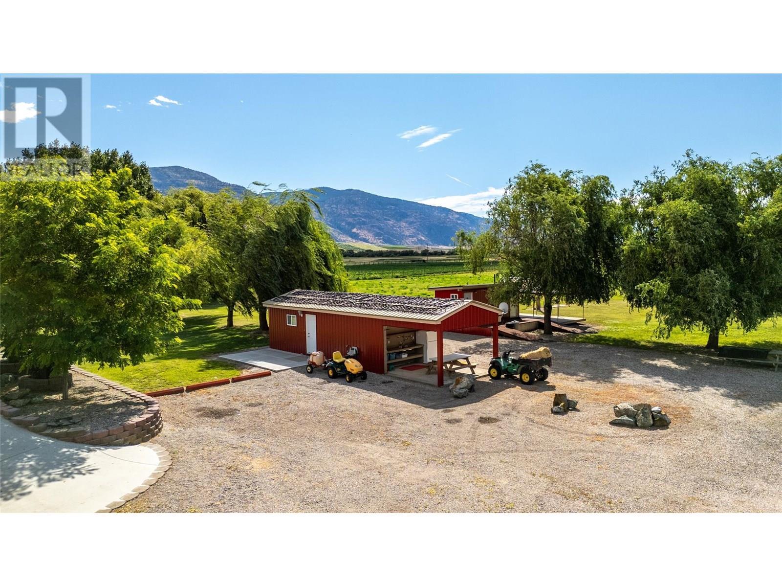 8705 Road 22 Road. Oliver, British Columbia