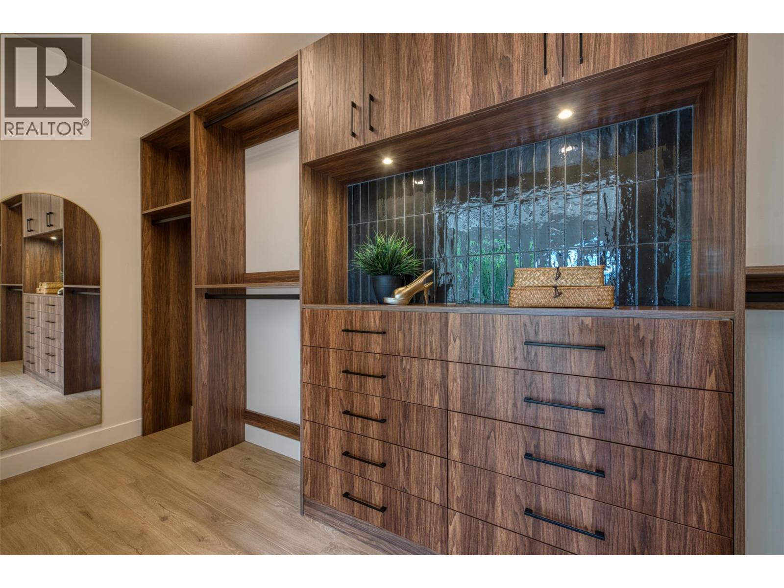 3010 Holland Road Unit# 1. Kelowna, British Columbia