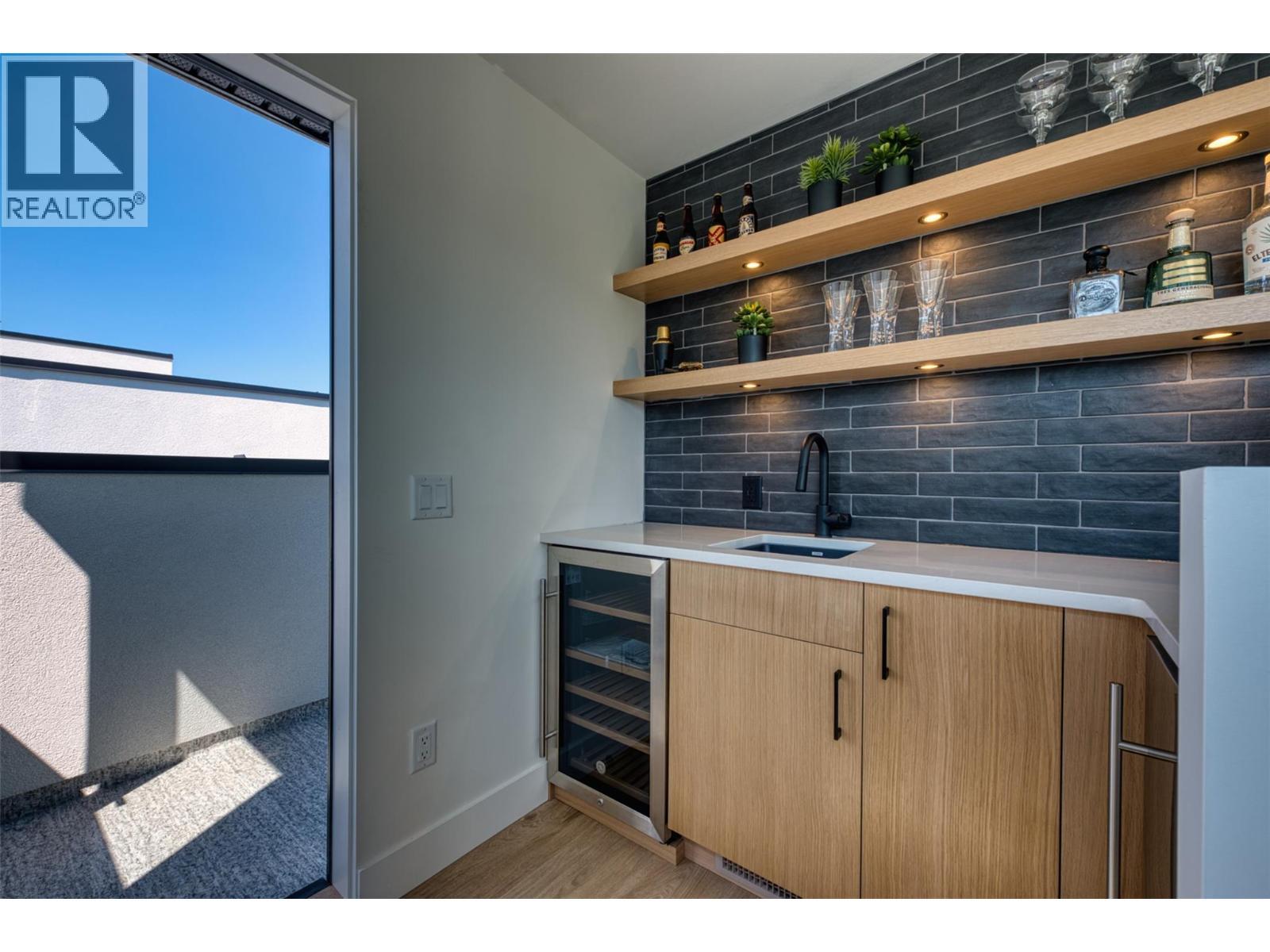 3010 Holland Road Unit# 3. Kelowna, British Columbia