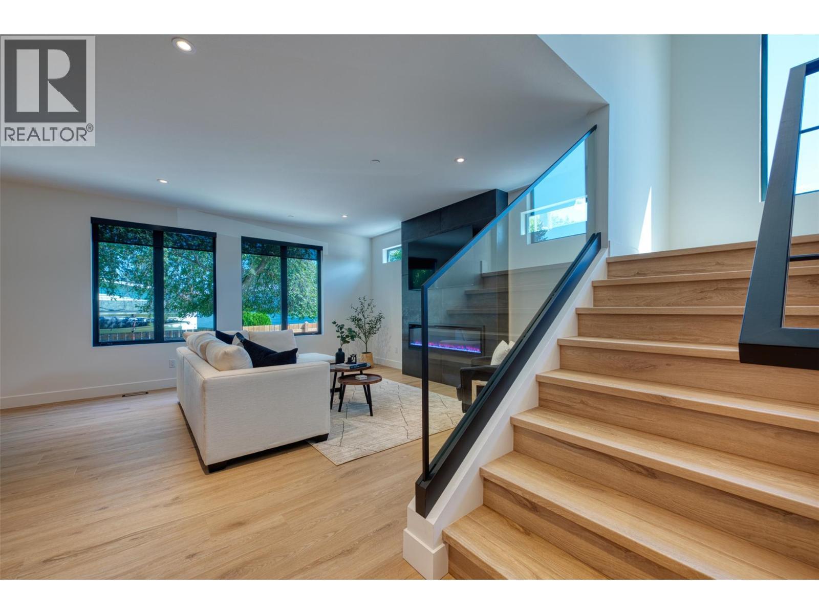 3010 Holland Road Unit# 2. Kelowna, British Columbia