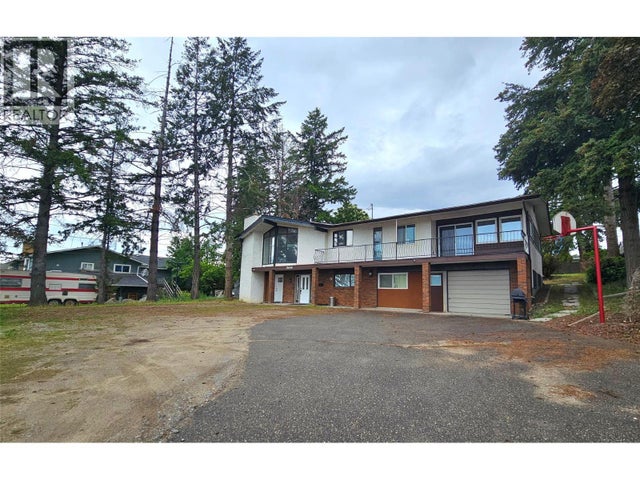 2650 Thacker Drive, West Kelowna
