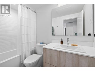 3699 Capozzi Road Unit# 811. Kelowna, British Columbia