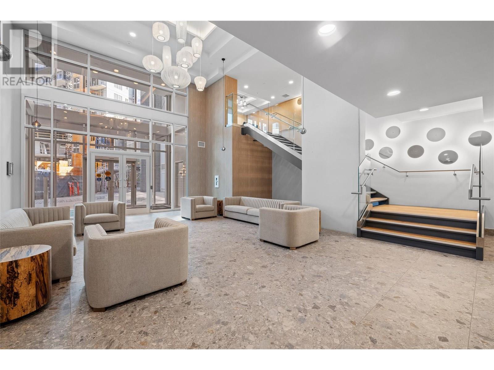 3699 Capozzi Road Unit# 811. Kelowna, British Columbia