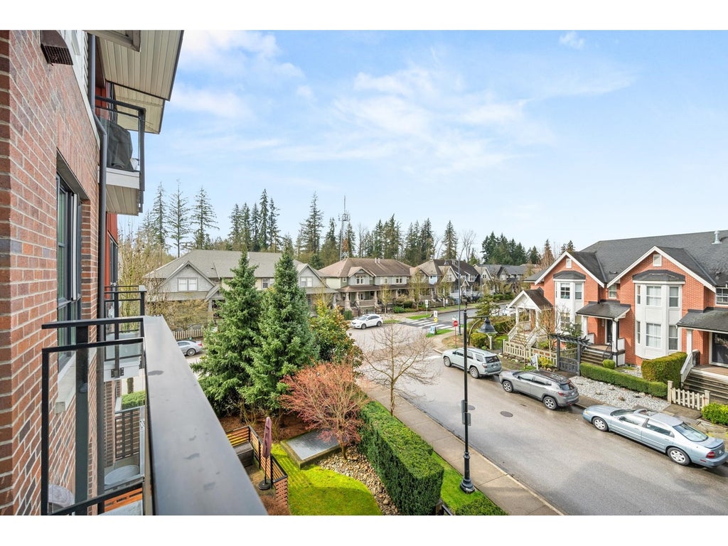 315 23215 Billy Brown Road, Langley