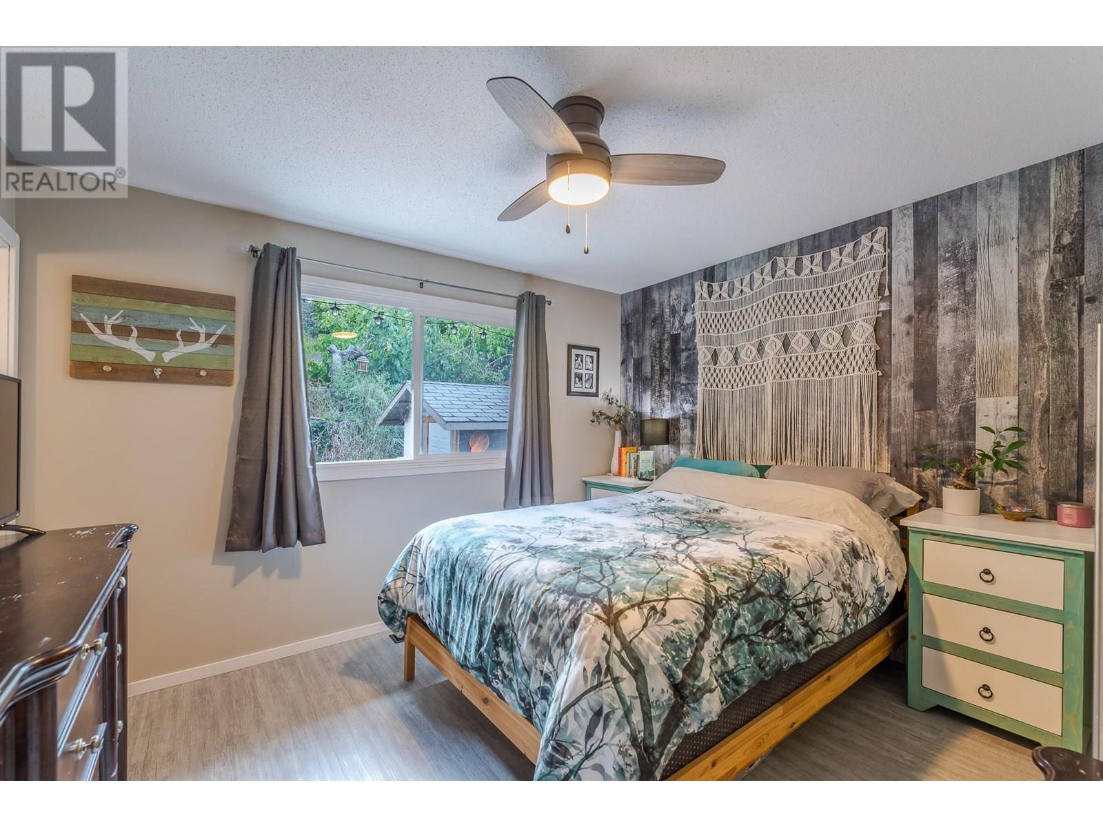 12620 Reynolds Avenue. Summerland, British Columbia