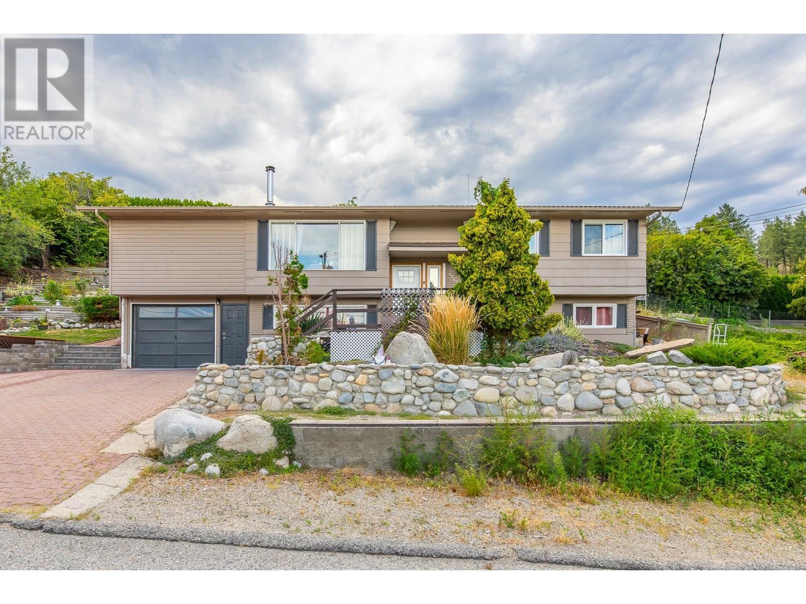 12620 Reynolds Avenue. Summerland, British Columbia
