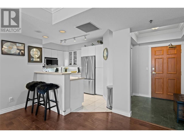 Photo of Listing #10357666