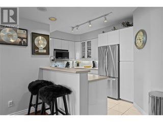 1152 Sunset Drive Unit# 706. Kelowna, British Columbia