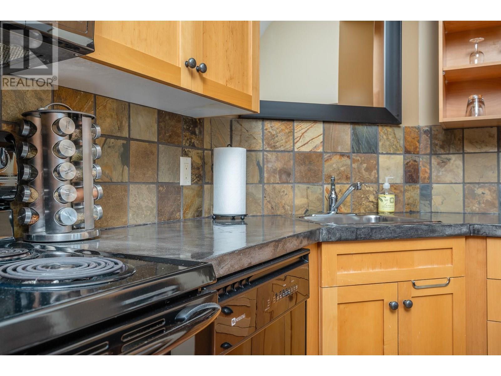 101 Village Centre Court Unit# 431. Vernon, British Columbia