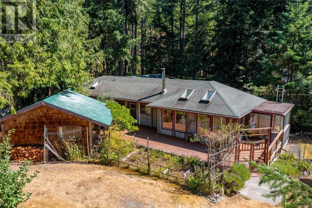 3708 Starboard Crecent, Pender Island
