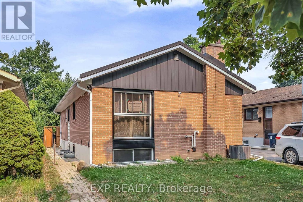 Rm4 - 3 Bankfield Drive, Toronto (thistletown-Beaumonde Heights)