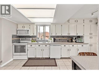 3140 Coventry Crescent. West Kelowna, British Columbia