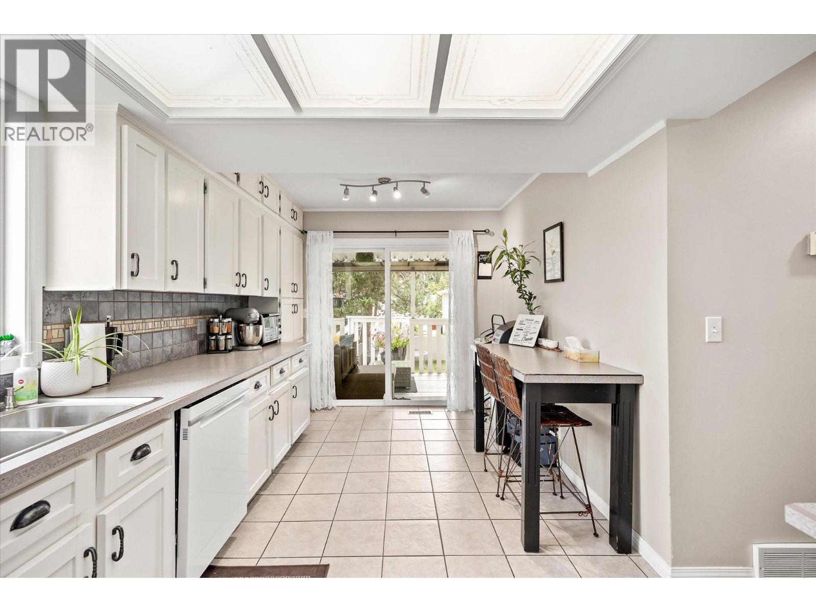 3140 Coventry Crescent. West Kelowna, British Columbia