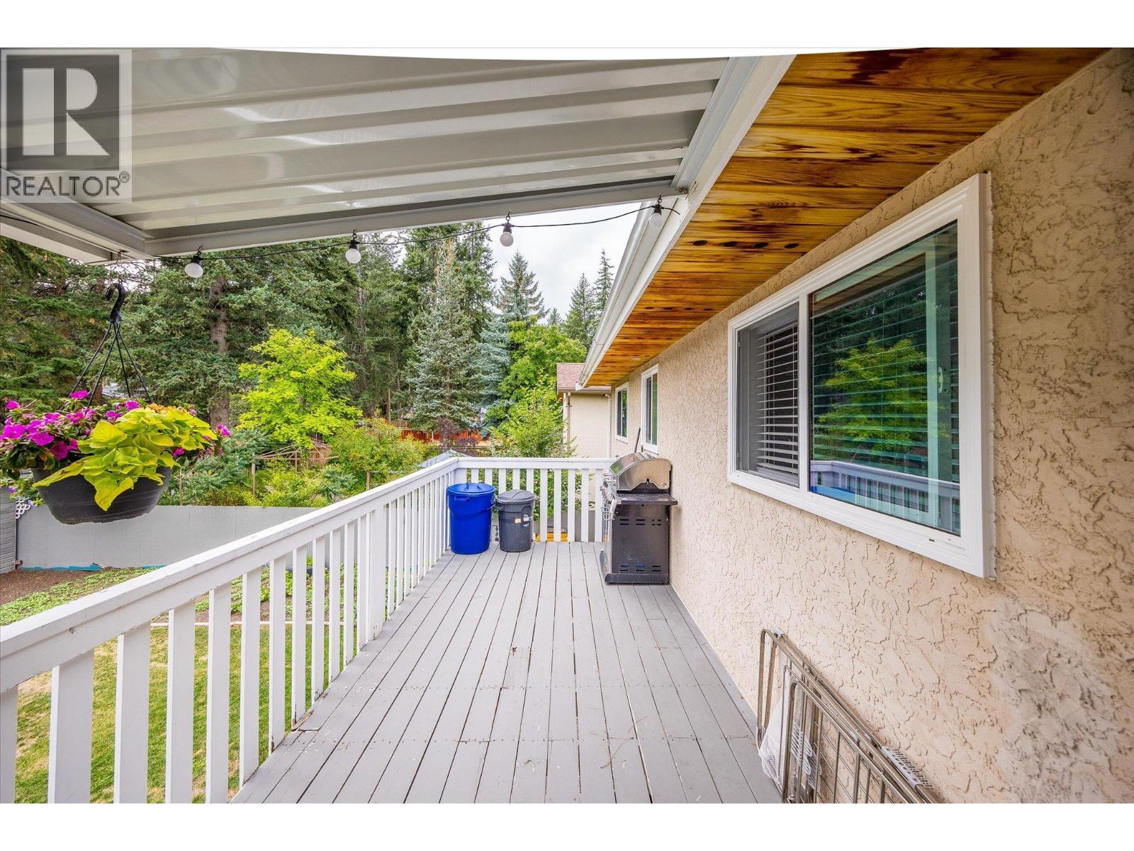 3140 Coventry Crescent. West Kelowna, British Columbia