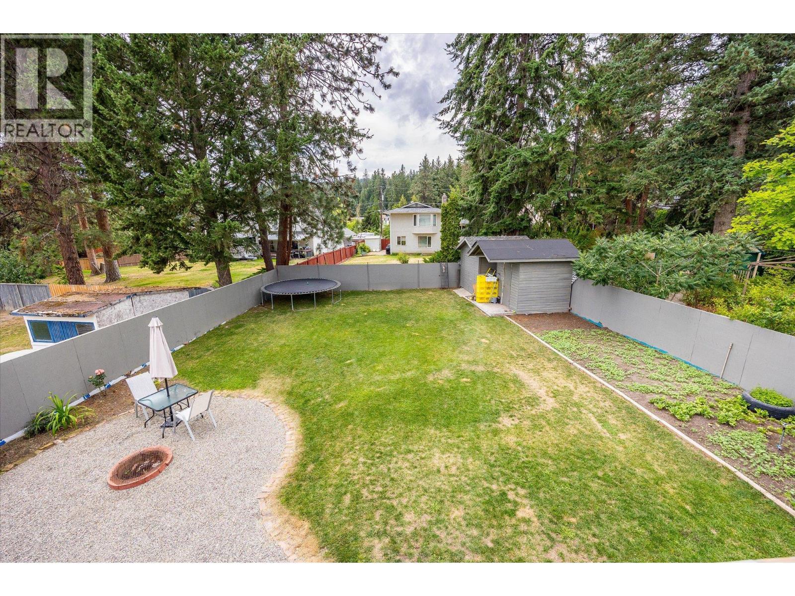 3140 Coventry Crescent. West Kelowna, British Columbia