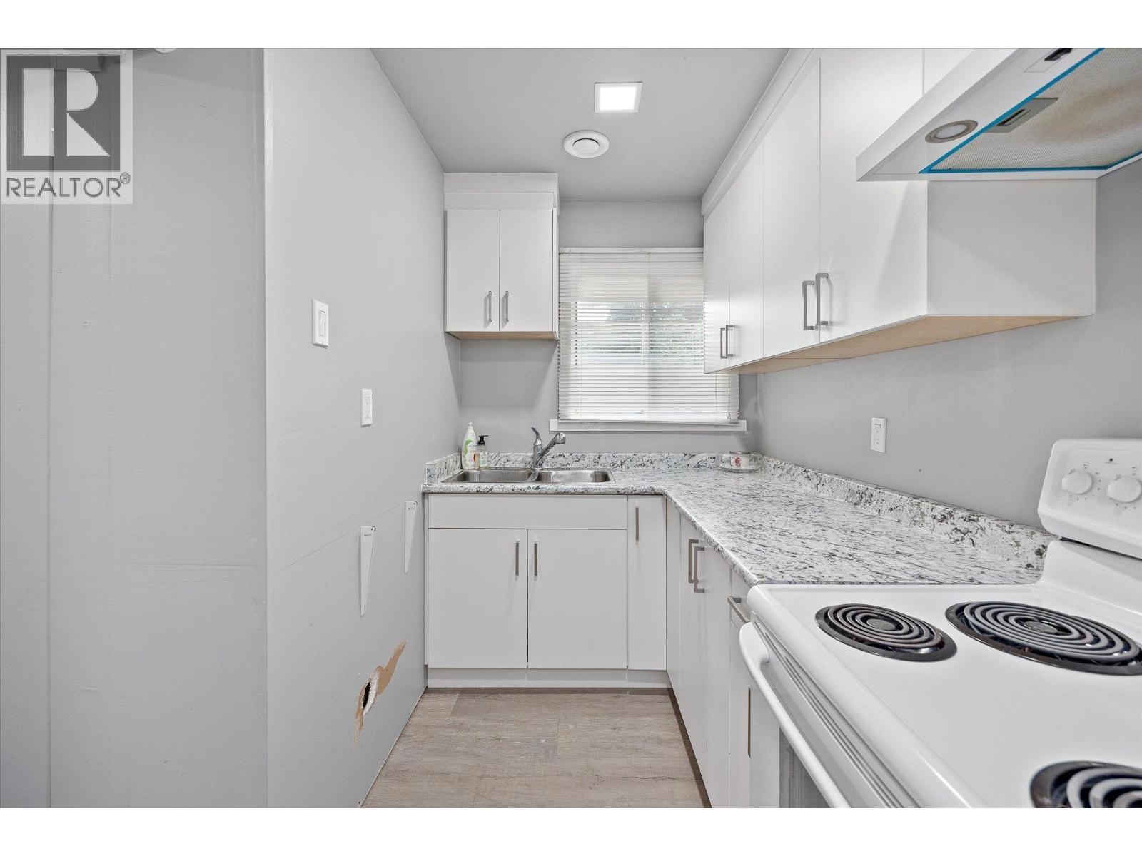 3140 Coventry Crescent. West Kelowna, British Columbia