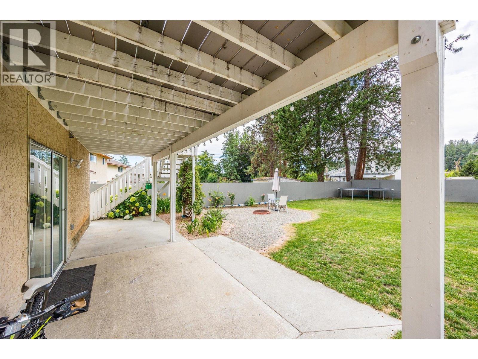 3140 Coventry Crescent. West Kelowna, British Columbia