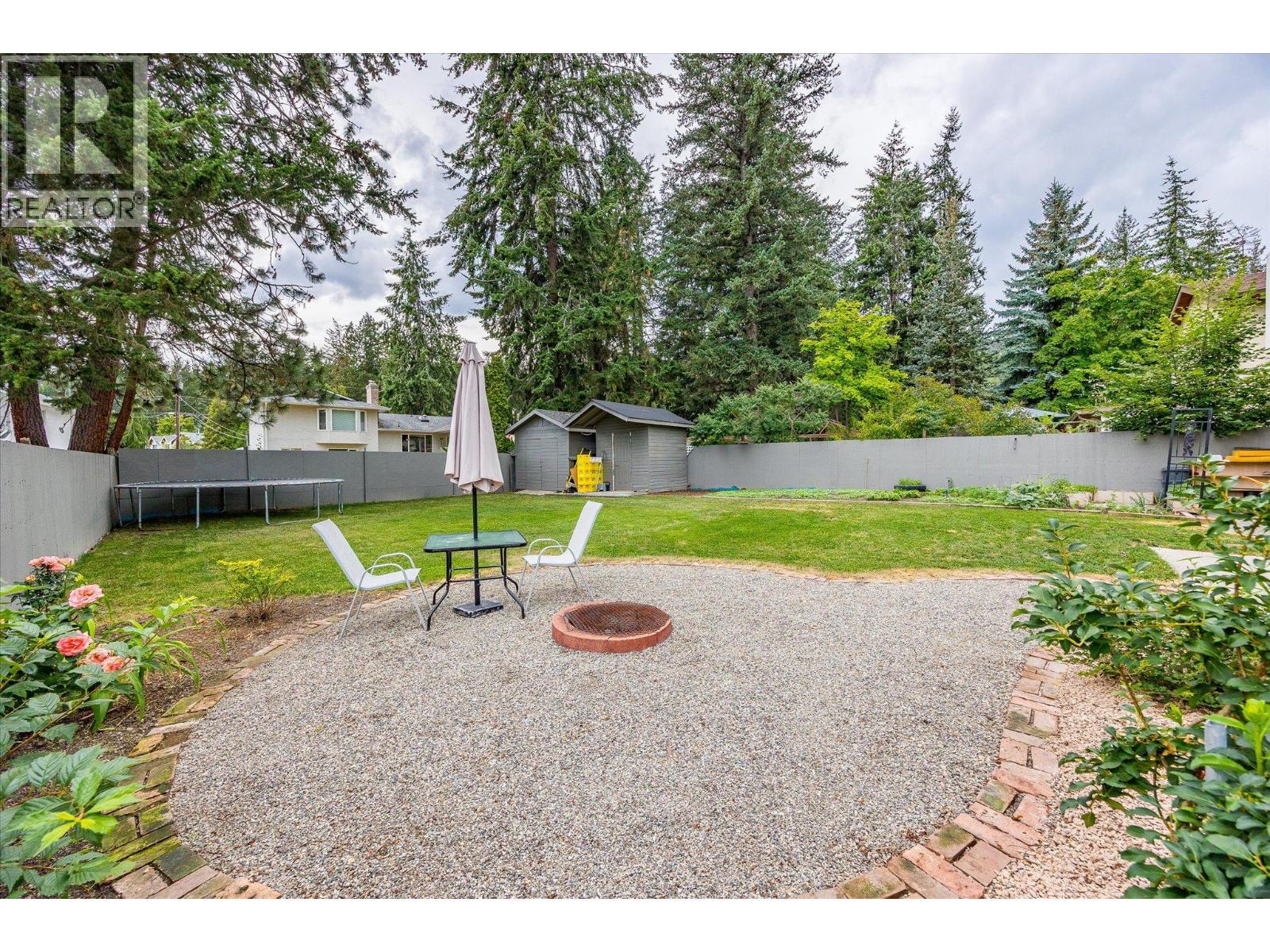 3140 Coventry Crescent. West Kelowna, British Columbia