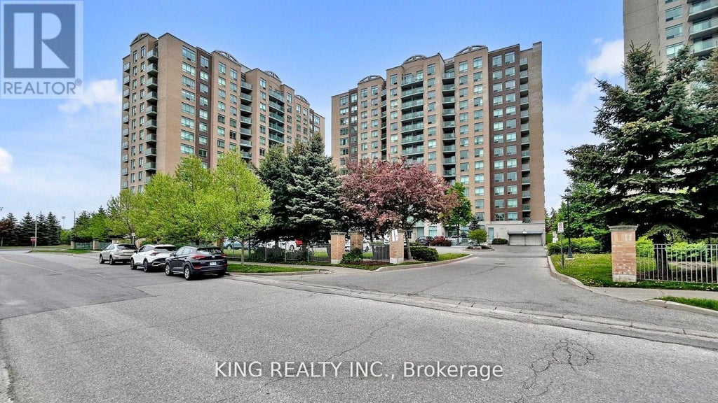 901 - 23 Oneida Crescent, Richmond Hill (langstaff)