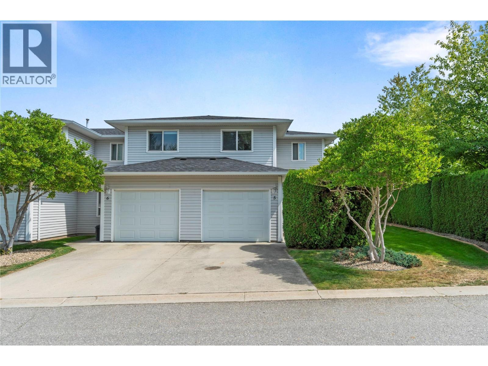 2951 11 Avenue Ne Unit# 5. Salmon Arm, British Columbia