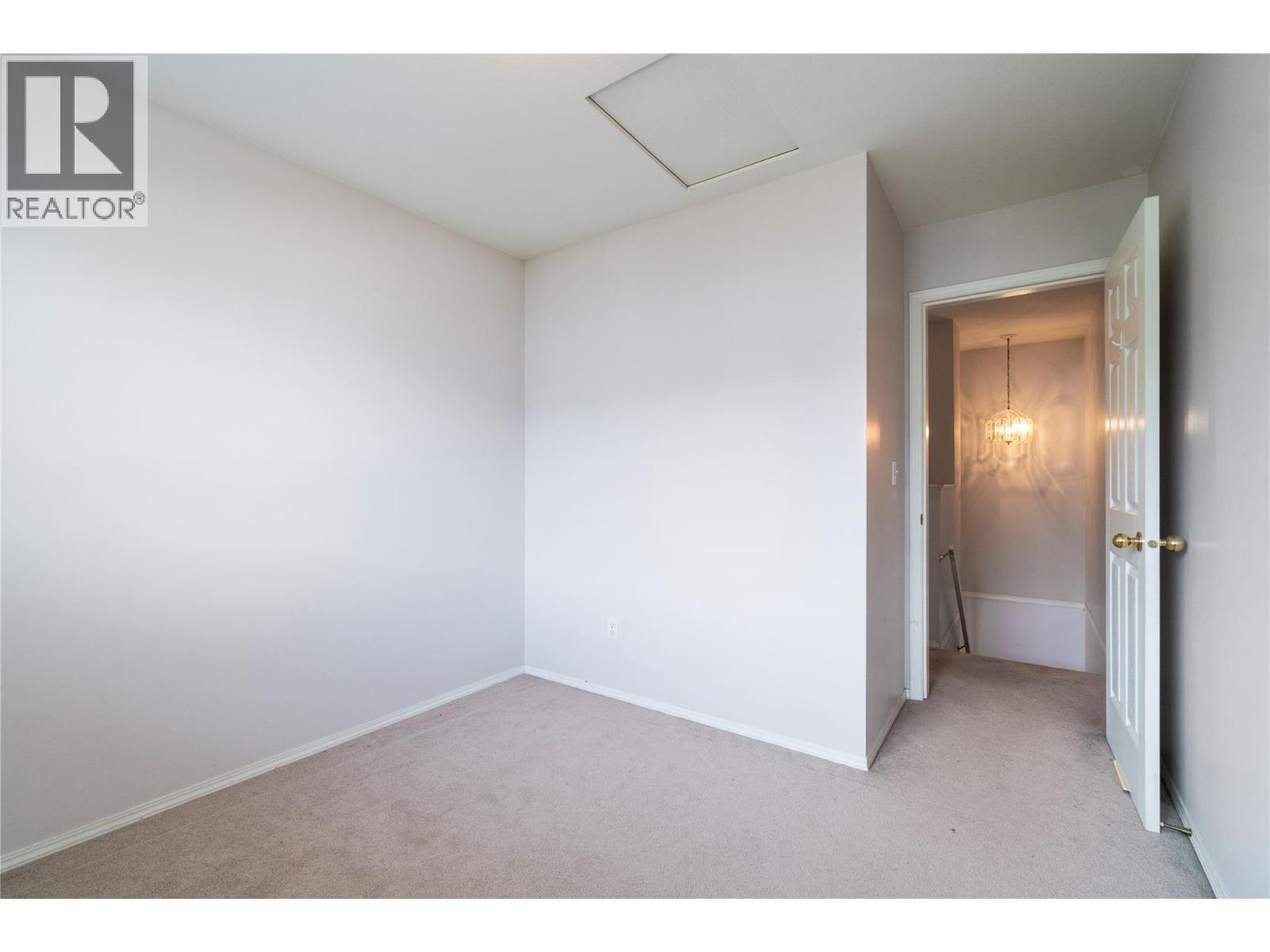 2951 11 Avenue Ne Unit# 5. Salmon Arm, British Columbia