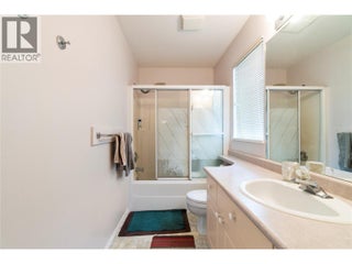 2951 11 Avenue Ne Unit# 5. Salmon Arm, British Columbia