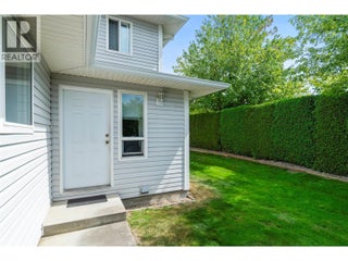 2951 11 Avenue Ne Unit# 5. Salmon Arm, British Columbia