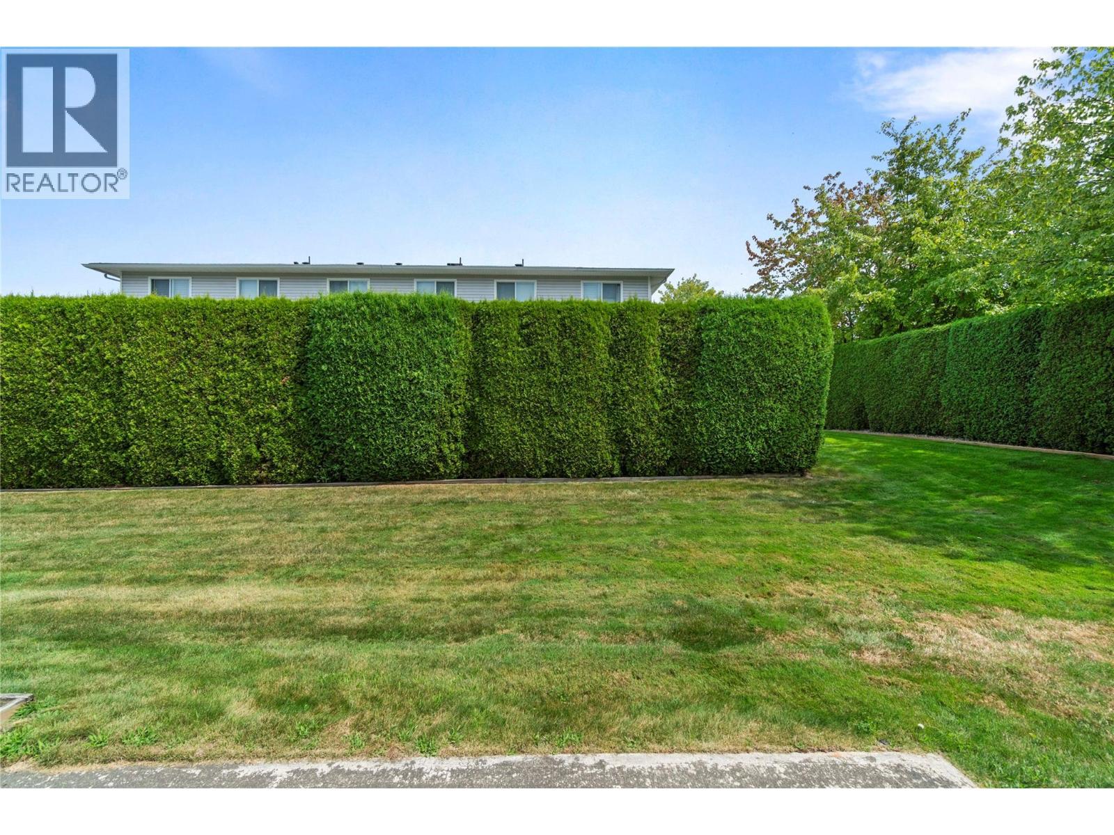 2951 11 Avenue Ne Unit# 5. Salmon Arm, British Columbia