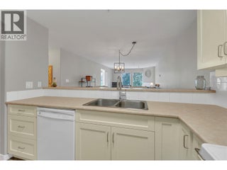 7600 Cottonwood Drive Unit# 202. Osoyoos, British Columbia