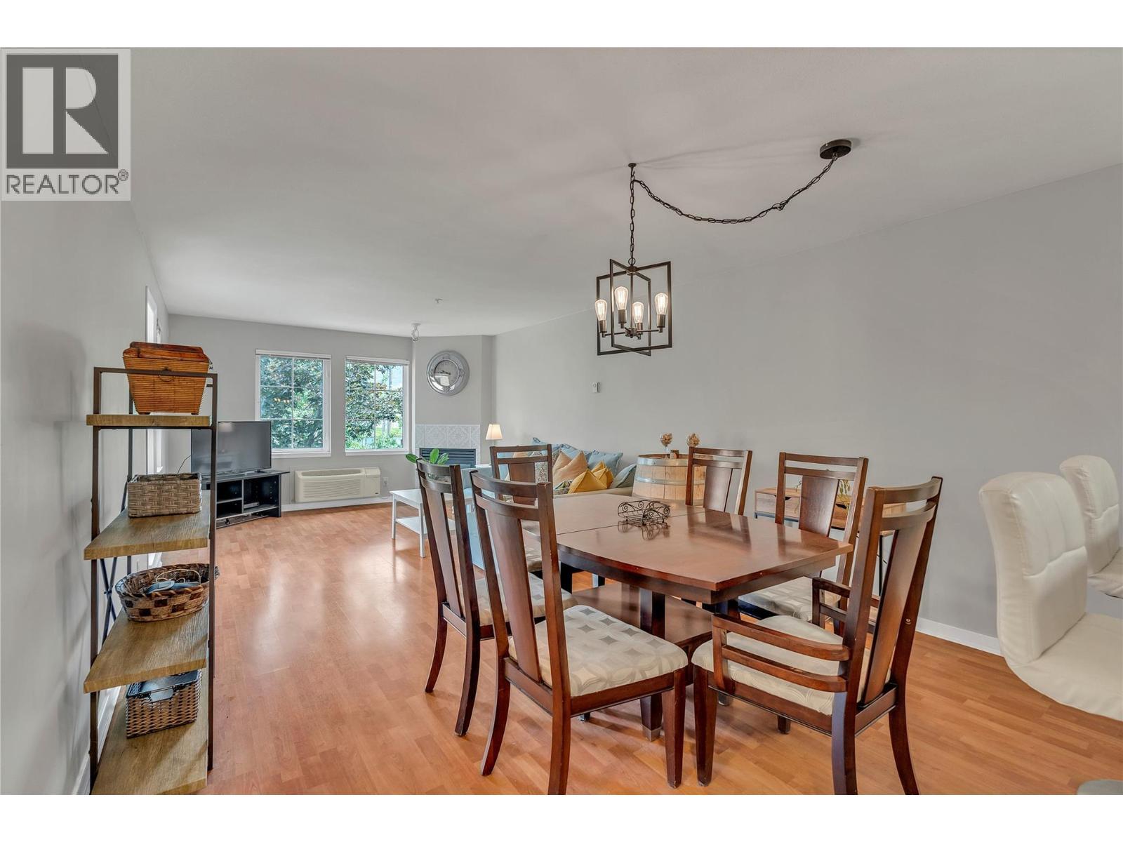 7600 Cottonwood Drive Unit# 202. Osoyoos, British Columbia