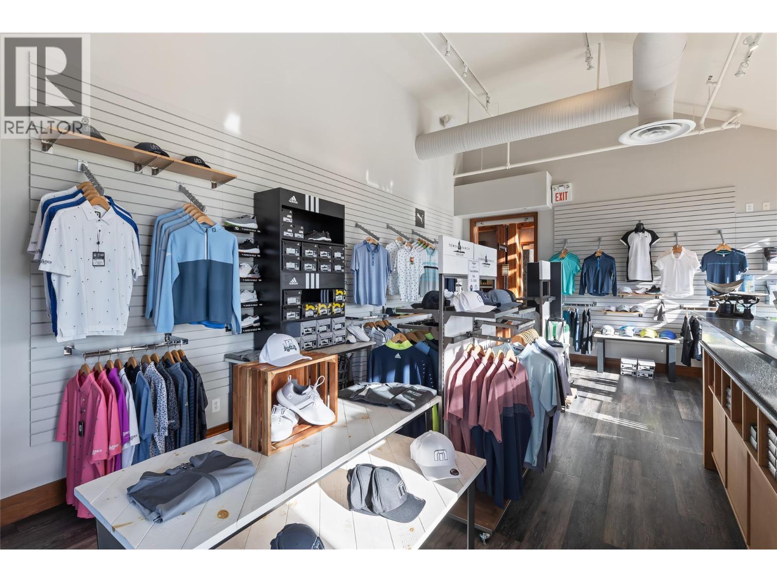 1396 Tower Ranch Drive. Kelowna, British Columbia