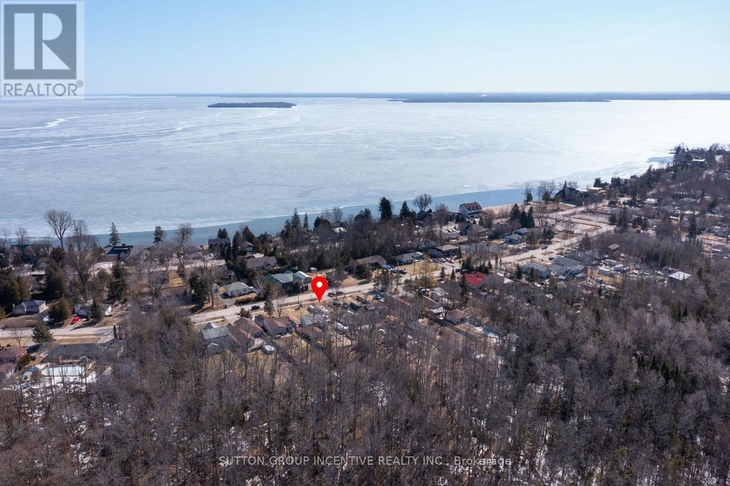 2766 Ireton Street, Innisfil