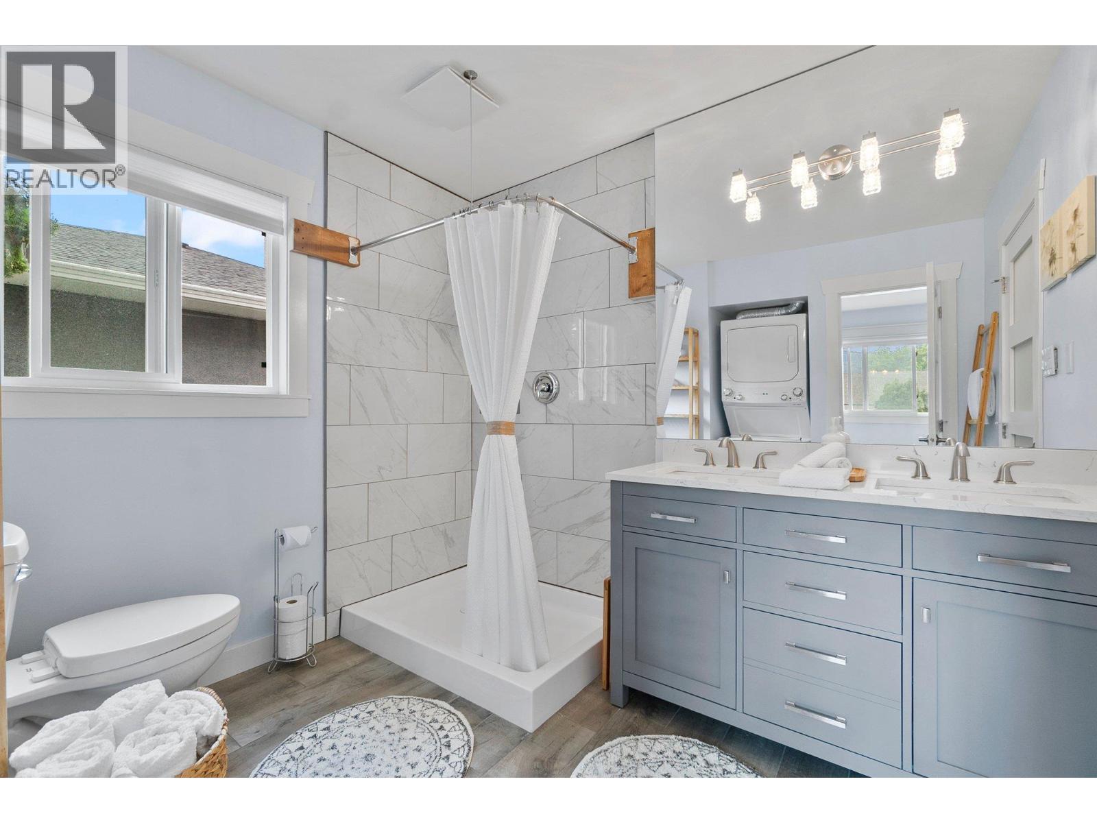 845 Richter Street. Kelowna, British Columbia