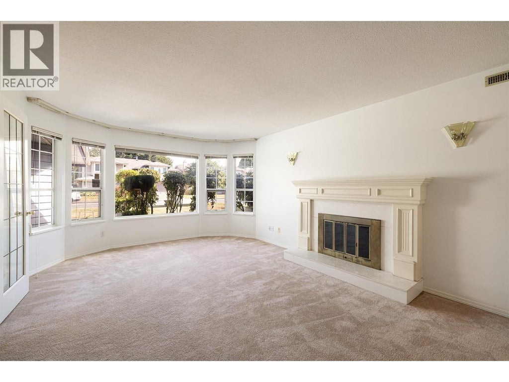 5720 Bouchard Gate, Richmond