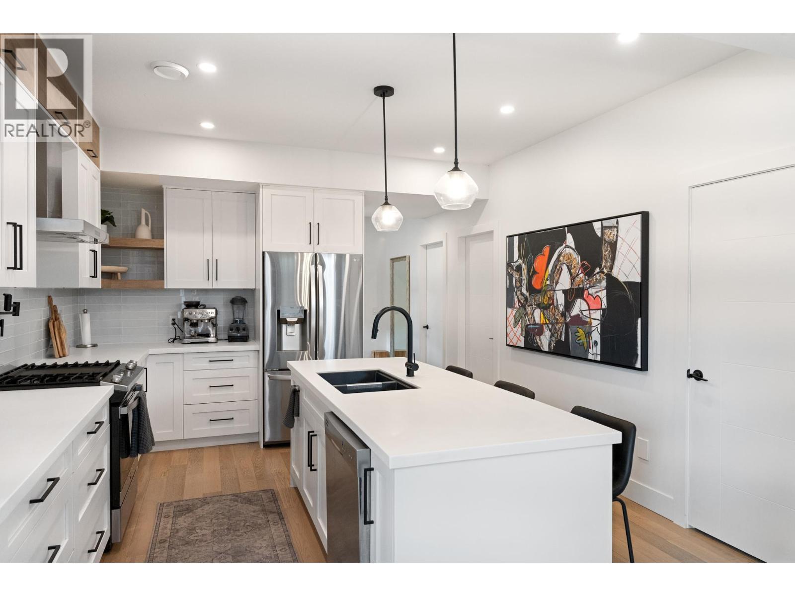 2481 Ethel Street. Kelowna, British Columbia