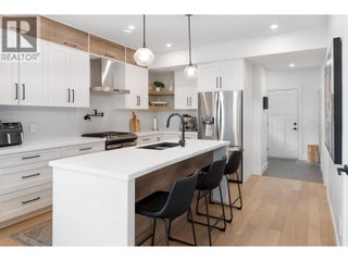 2481 Ethel Street. Kelowna, British Columbia