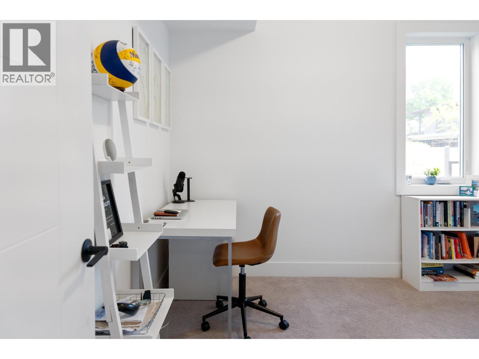 2481 Ethel Street. Kelowna, British Columbia