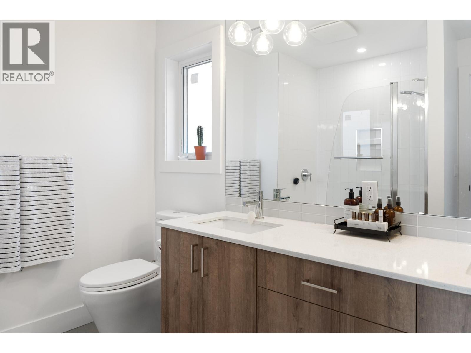 2481 Ethel Street. Kelowna, British Columbia