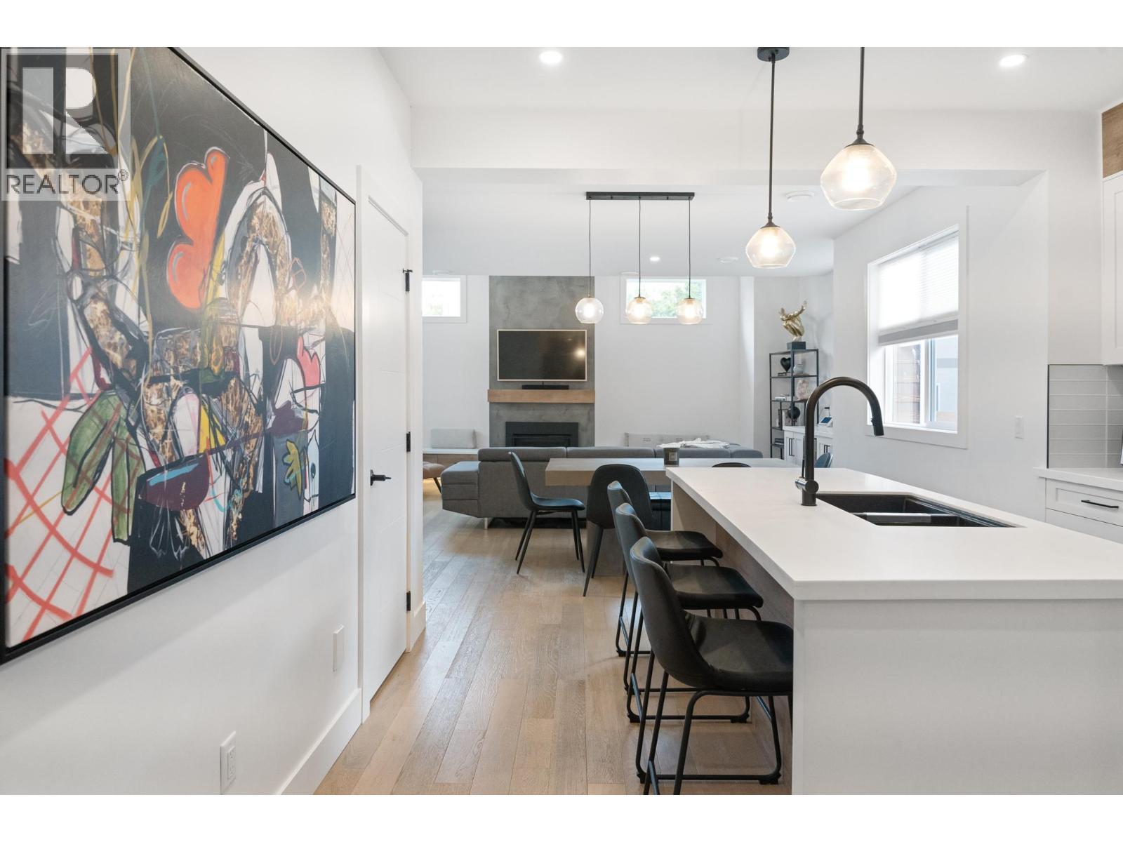 2481 Ethel Street. Kelowna, British Columbia