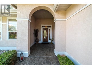 4137 Gallaghers Forest S. Kelowna, British Columbia