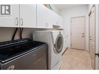 4137 Gallaghers Forest S. Kelowna, British Columbia